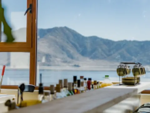 Yilemu Lake Three Hundred Homestays Hotels in Fuyun