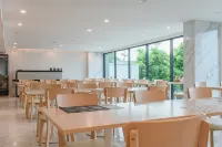 ONE Hotel - breakfast