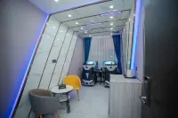 瑞金歡鵬電競飯店