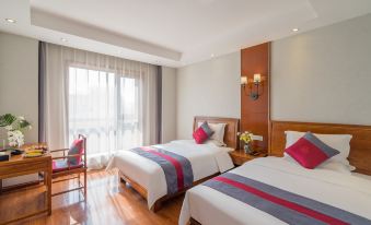 Ruida Spring Boutique Hotel (Tianjin West Railway Station Yibin Road Subway Station)