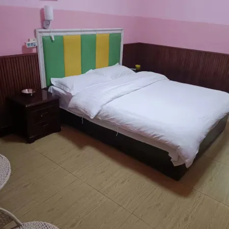 Changde Jinying Hotel