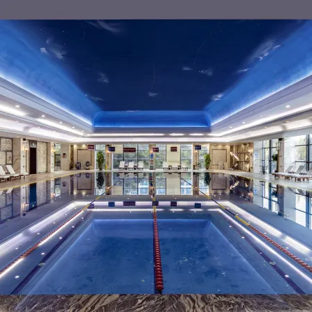 Qilin Rongyu International Hotel