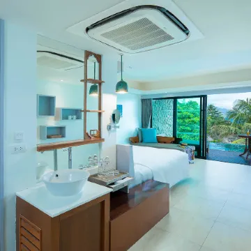 Zenmaya Oceanfront Phuket, Trademark Collection by Wyndham