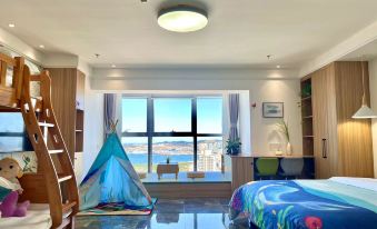 Yinshi Shiguang Homestay (Weihai Hanlefang Railway Station)