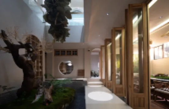 覽山之巔·侘寂風設計師美學民宿（街子古鎮店）