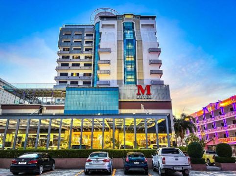 M Hotel Dannok โรงแรมเอ็ม ด่านนอก,สะเดา