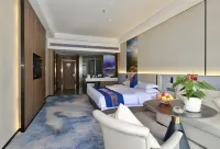 Huamei International Hotel (Longsheng Bus Station Store)