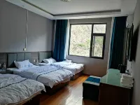 Golden Longtang Resort Hotels near Balagezong Scenic Area