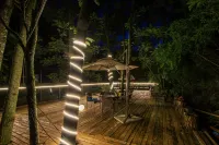 Lixian Mountain Lodge Folk Hotel