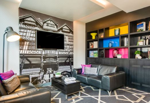 룸즈 체스터 시티