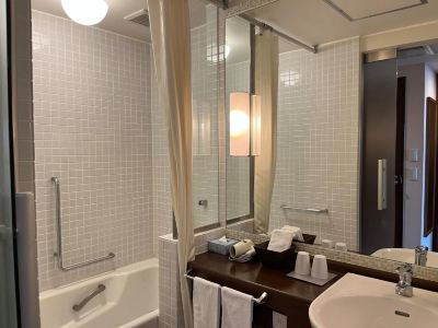 ゲストハウス洋室（トリプル） ホテルラフォーレ修善寺の写真