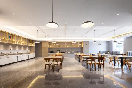 Meihao Hotel (Qingdao Jiaozhou City Branch) Отели рядом с достопримечательностью «Qingdao Institute of Technology»