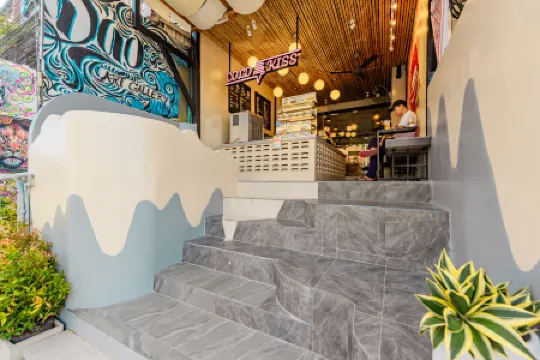 Sleeper Hostel Отели в г. Краби