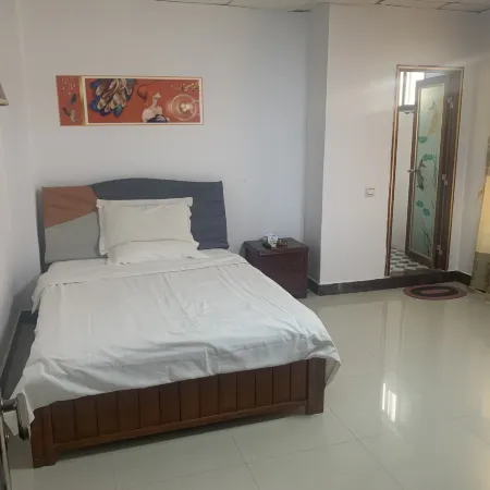 Xinxing Hostel