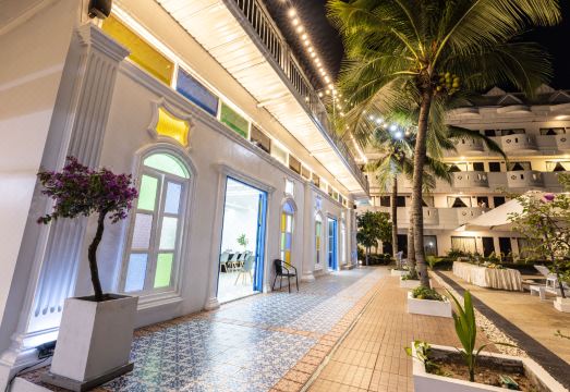 Blue Carina Hotel(Central Phuket)