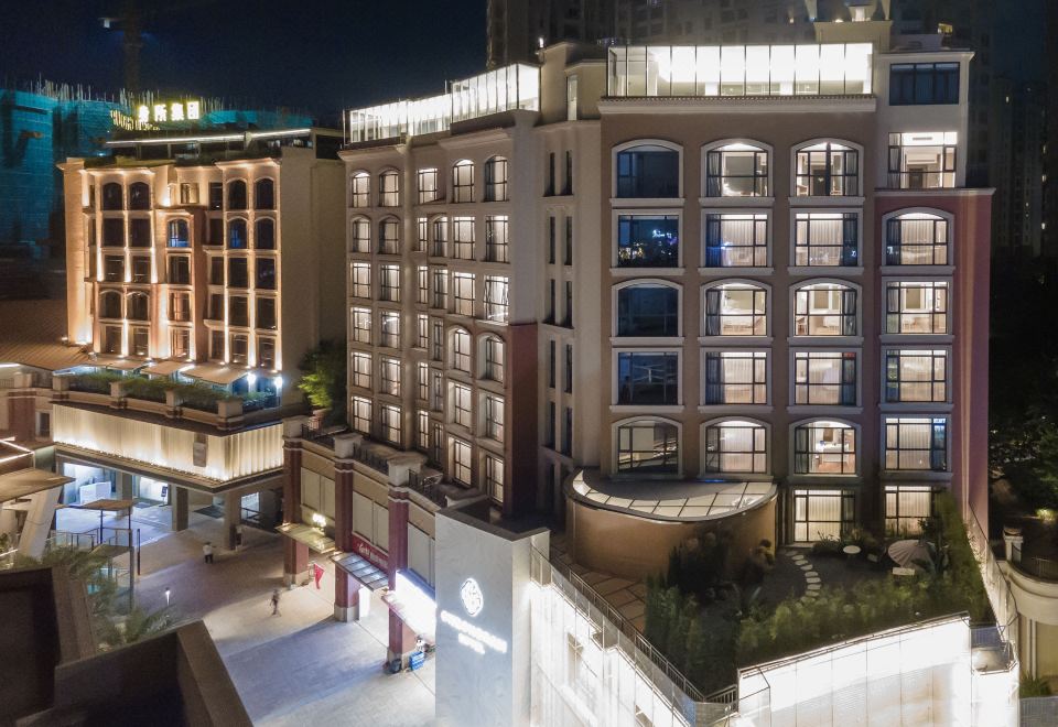 hotel overview picture