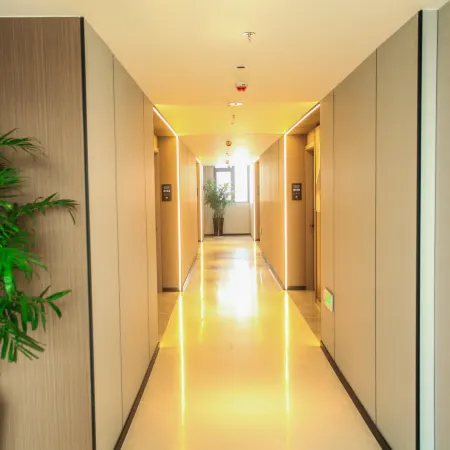 Holiday Inn Junhui