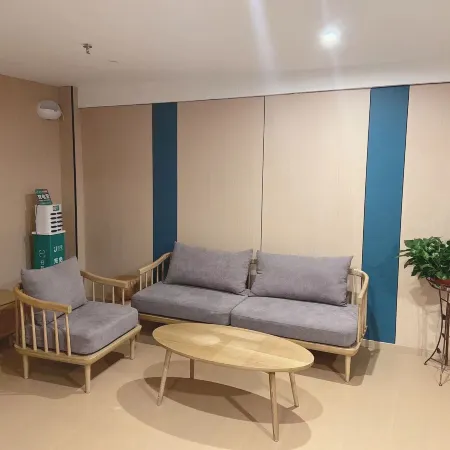 Home Inn Huayi Selected Hotel (Fuzhou Nancheng Bus Station)