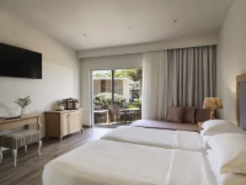 Civitel Creta Beach Hotels in Agios Dimitrios