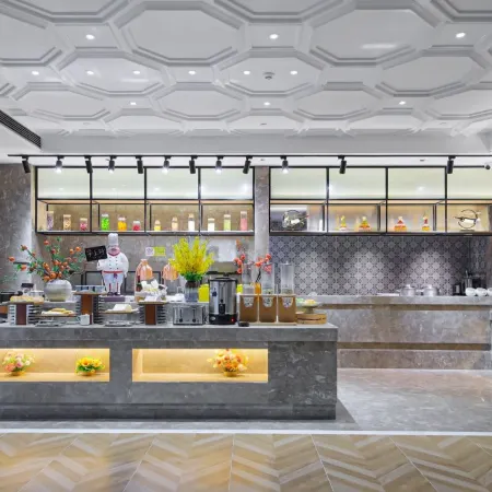 Vienna International Hotel (Changning Yizhongxin Plaza)