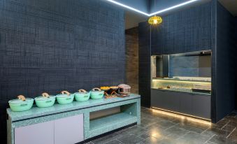 Temperature Source Hotel (Wuma Street Gongyuan Road)