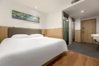 Homeinn Pebble Hotel (Tianjin Binjiang Road Railway Station) - 2 stjerner