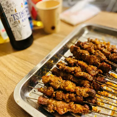 Xi'an Jasmine Tea House Отели рядом с достопримечательностью «Northwestern Polytechnical University (Chang'an Campus)»