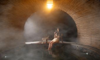 Wuyi Huakaishengdu Hot Spring Resort Hotel