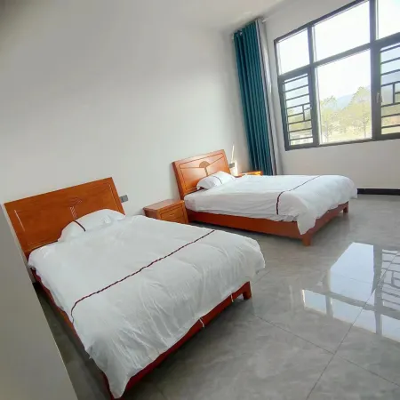 Xiangyue Chunhui Inn Отели рядом с достопримечательностью «Red Army Slogan Museum»