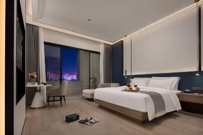 Foshan Ancestral Temple Mehood Hotel (Jinbo Center) Hotels near Liangshihua Gymnasium (East Gate)