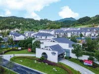 Richwood Forest Hotspring Resort Hotels in Renhua