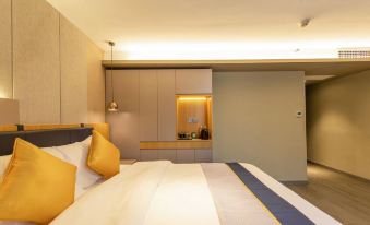 Homeinn Selected Hotel (Jinan Honglou Impression City Shandong University)