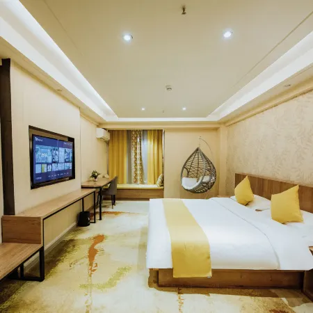 Yi Hu Hua Yuan Hotel