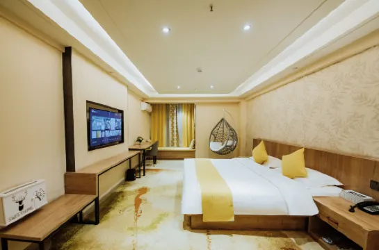 Yi Hu Hua Yuan Hotel