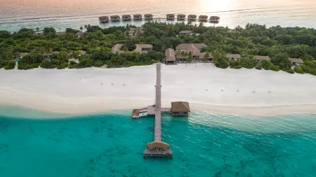 Noku Maldives, Vignette Collection Отели в г. Orimasvaru