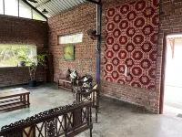 Tanty’s Hostel