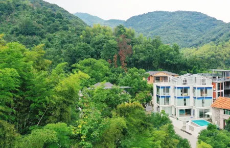 YAYA Garden Отели рядом с достопримечательностью «Baiyun Mountain Pavilion»
