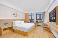 SFEEL Designer Hotel (Chengdu East Station Dongjiao Memory Store) Hotels near Chengduligong University