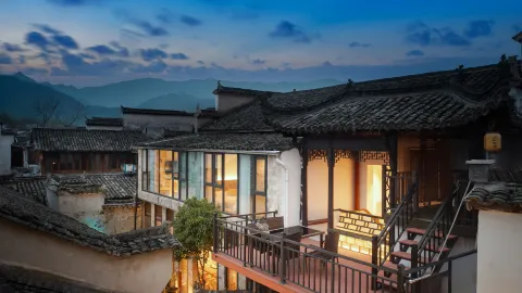 Yike Boutique Hotel in Yi County