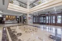 SUPERIOR HOTEL