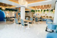 Bernese Resort Hotel powered by Cocotel（ベルネーズリゾートホテル パワードバイココテル） - 朝食