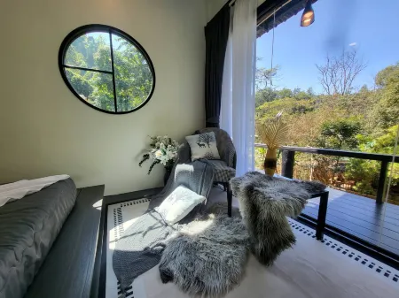 Maekhumponghill Chiangmai Отели в г. Мае-Он