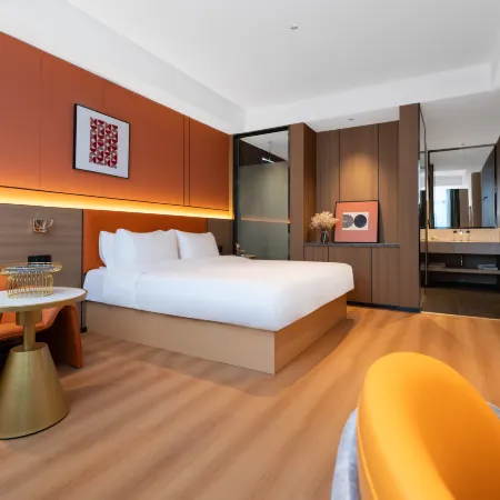 Homeinn Lilan Ripple · Yun Hotel (Anji Jiuzhou Shopping Center)