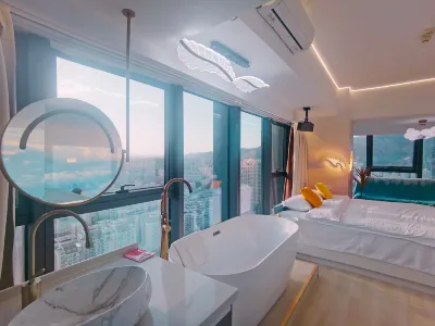 Black Plastic Disc Designer Art Hotel (Lanzhou Central Provincial Maternity and Child Store) Hotels in 