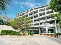 CM+ Serviced Apartment Shenzhen Hillside Hotels near Shekou