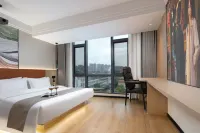 โรงแรม ไลท์ลักซ์ชัวรี่ ฉางซา อินลู่ · หลันหลิน (วิทยาลัยมีเดียต้าจง) - 2 ดาว