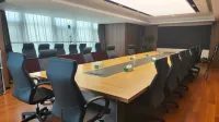 YueXi Hotel (Xishi Basketball Center Branch, Zhuji High-speed Rail Station) - Park Yeri