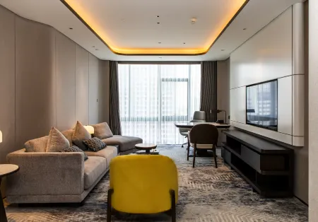 International  Hotel.LuoYang