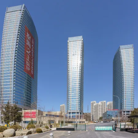 Yishan Yanhai Aprtment Hotel(Dalian Xinghai Square Shengya Ocean World ) Отели рядом с достопримечательностью «Парк Синхай»