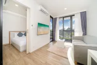 Skypark Laguna BangTao Beach Apartment Отели в г. 